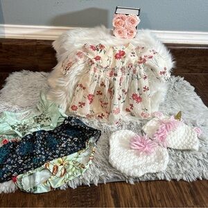 Newborn And3-6M  Baby Girls Floral Dresses And Unicorn Crochet Costume Lot Of 4
